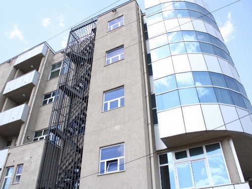 Oasis Apartment Hotel image 40