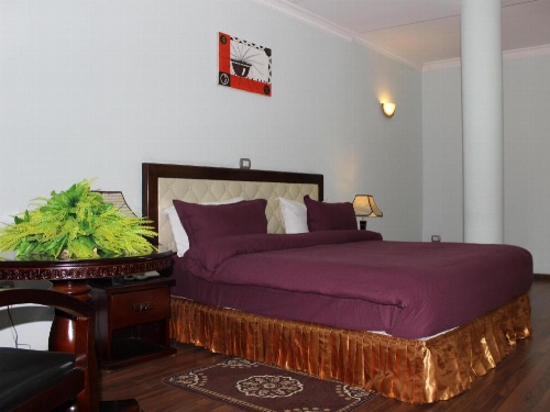 Oasis Apartment Hotel image 7